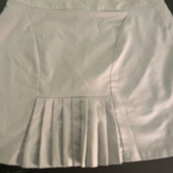 Adidas PureMotion pleated gray golf pickleball skirt women’s 10 - Picture 5 of 6